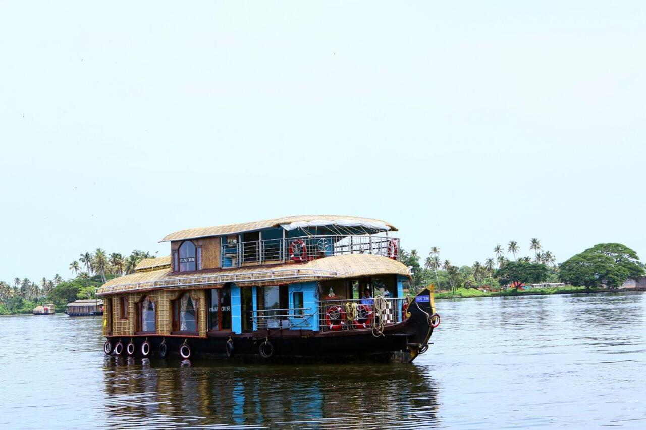Marari Houseboat Hotell Mararikulam Eksteriør bilde